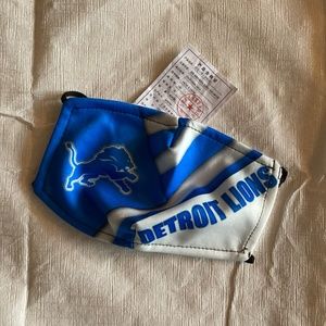 Detroit Lions Face Mask w/Adjustable Straps